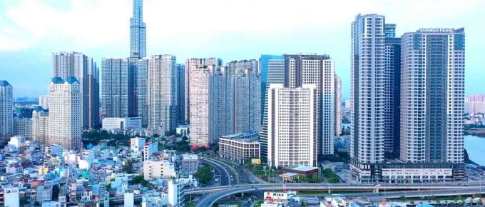 Khu phức hợp căn hộ và văn phòng Saigon Pearl tháng 7-2020